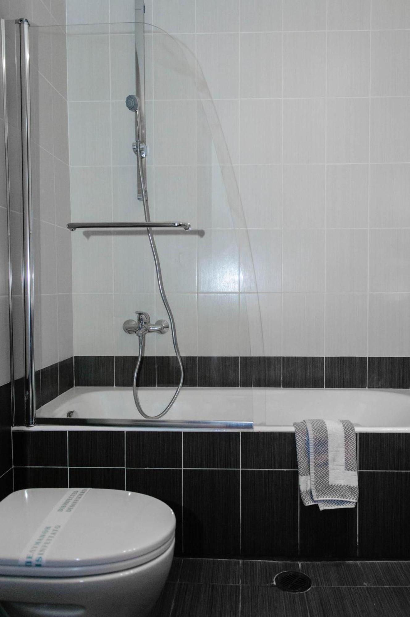 Standard Double or Twin Room Side Sea View