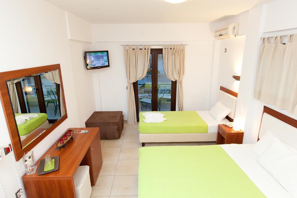 Triple Room,124793340:JPEG