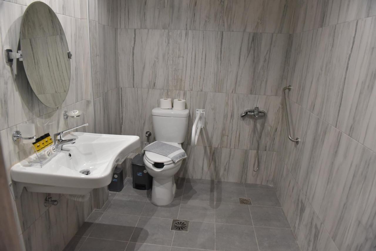 Family Suite,1408467398:JPEG