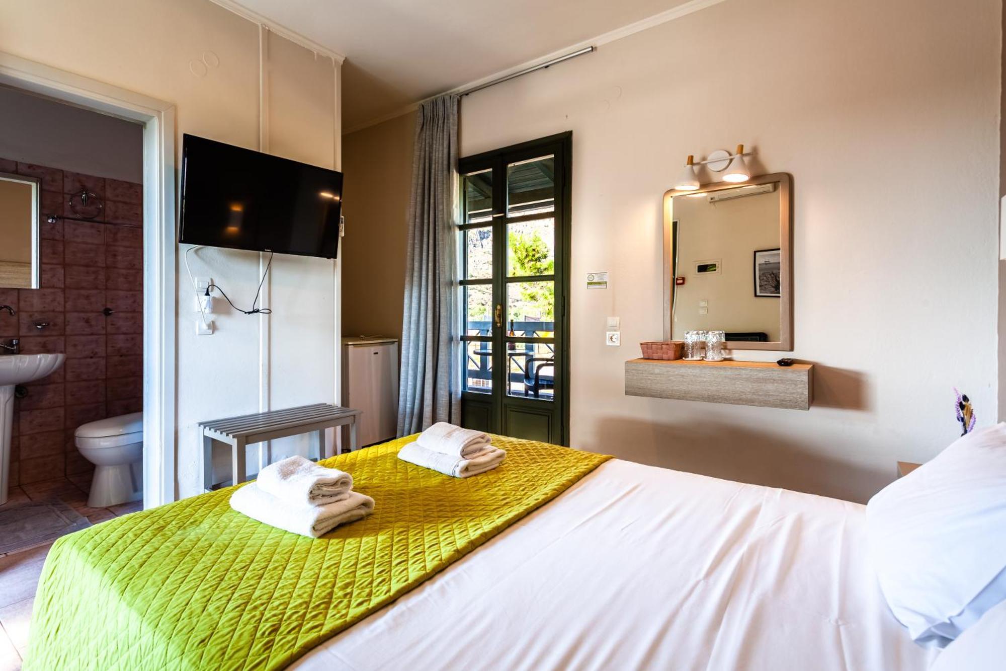 King Room Garden View
