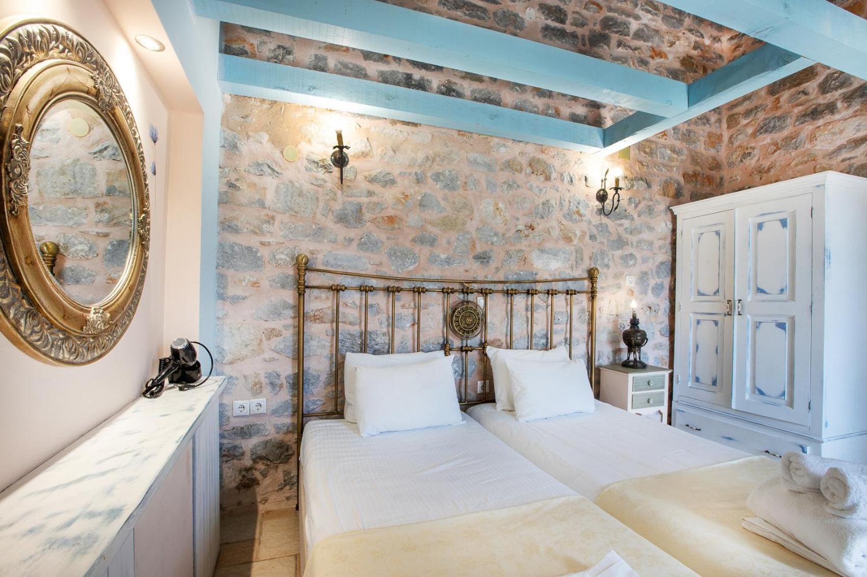 Superior Double or Twin Room Mountain View