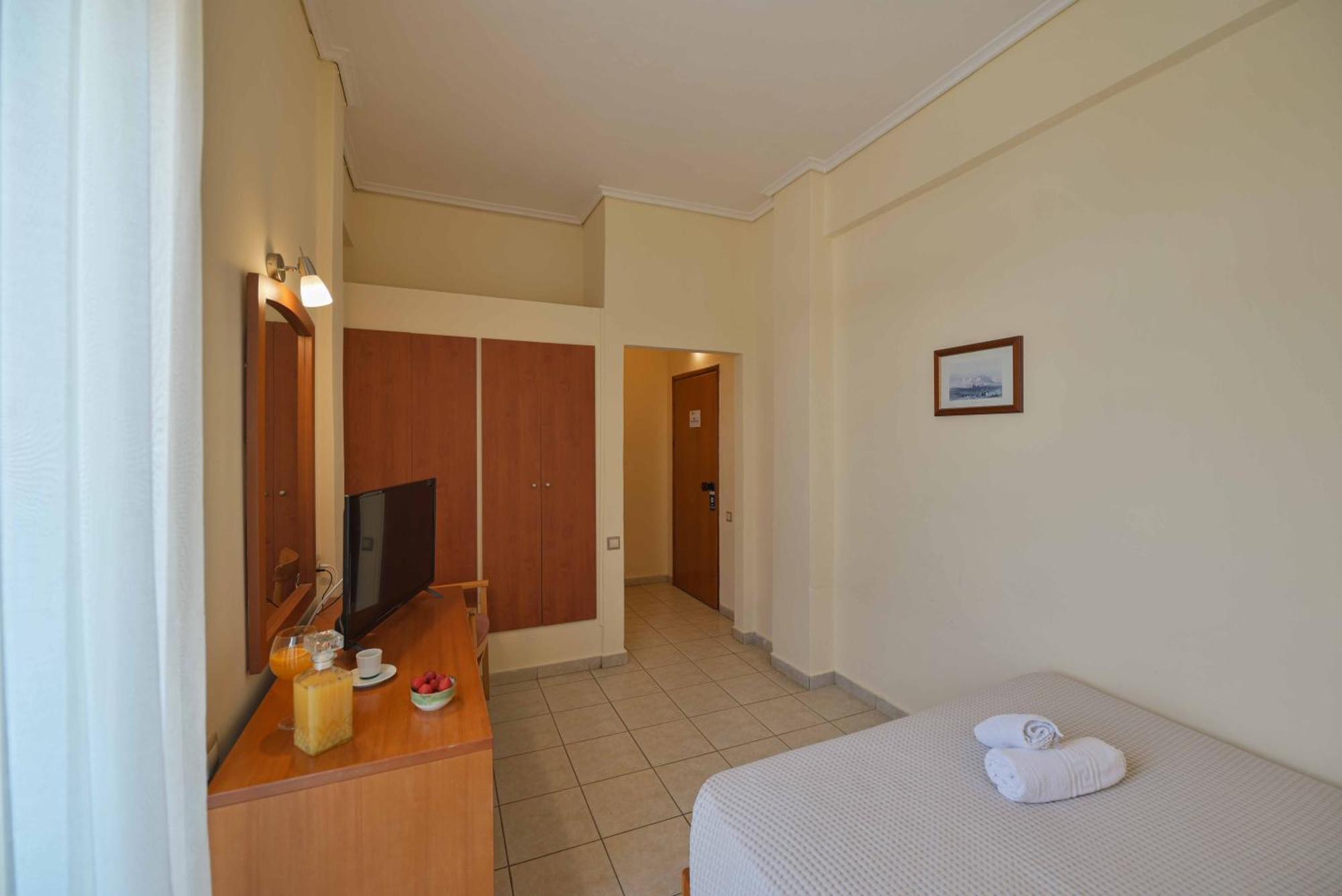 Single Room,1601679085:JPEG