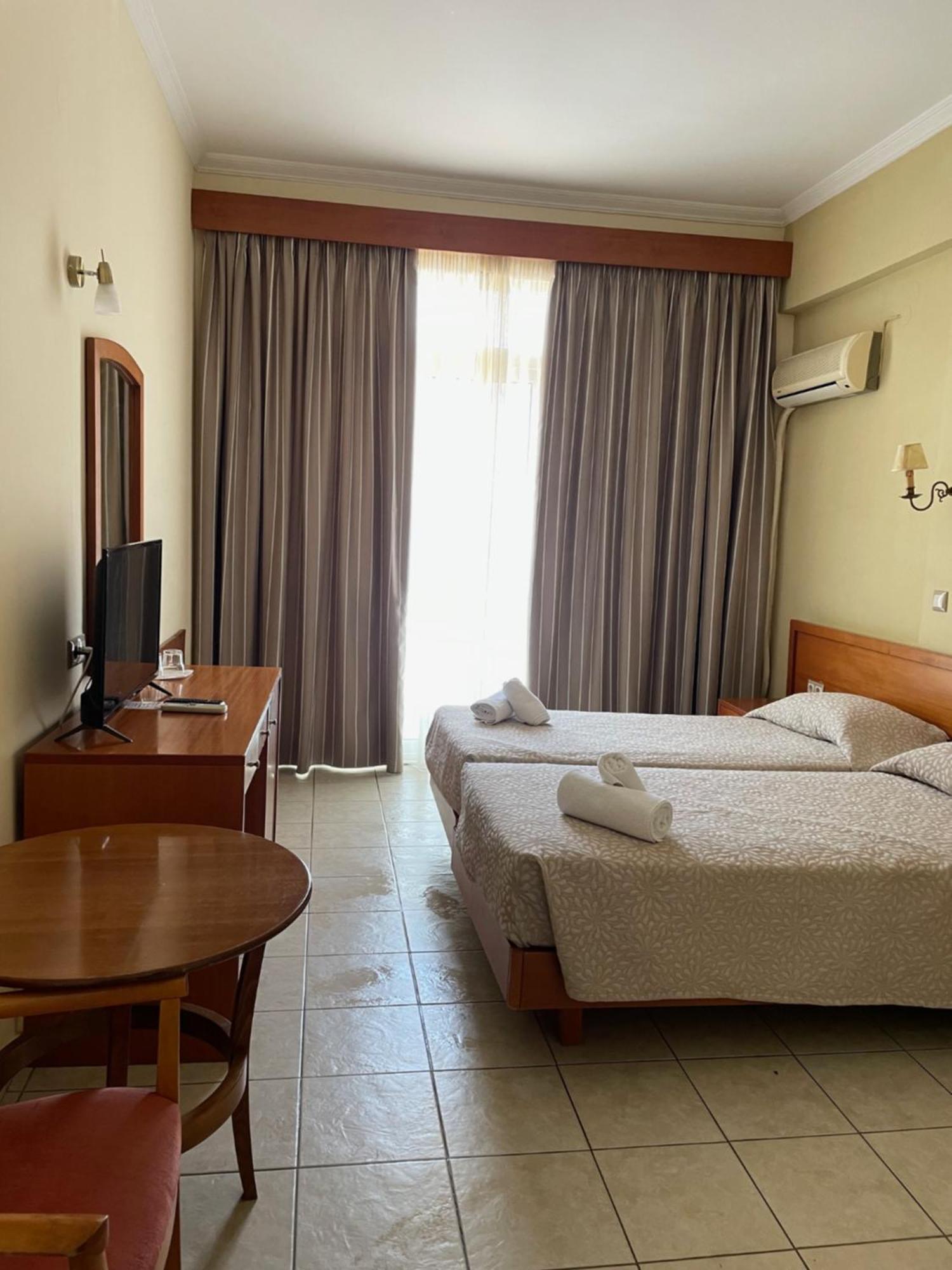 Economy Twin Room