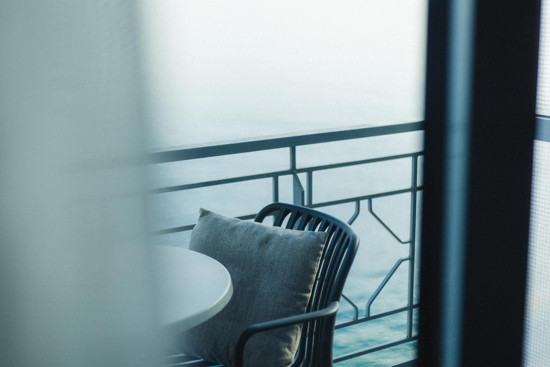 Double or Twin Room Sea View