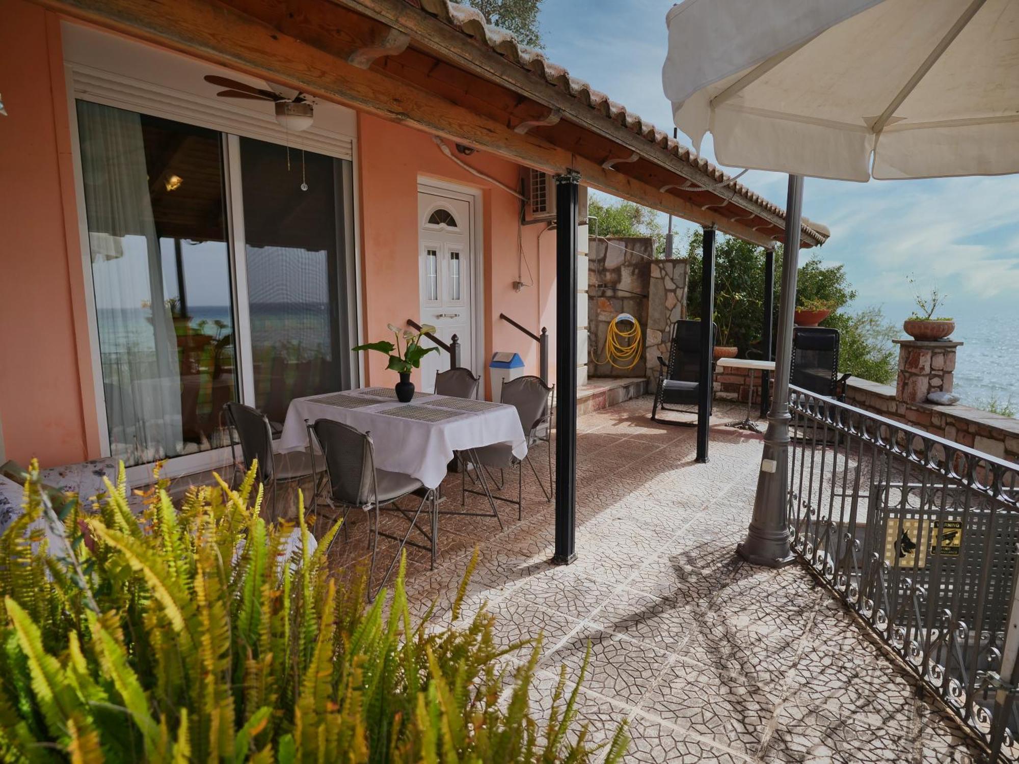 Bungalow am Wasser
