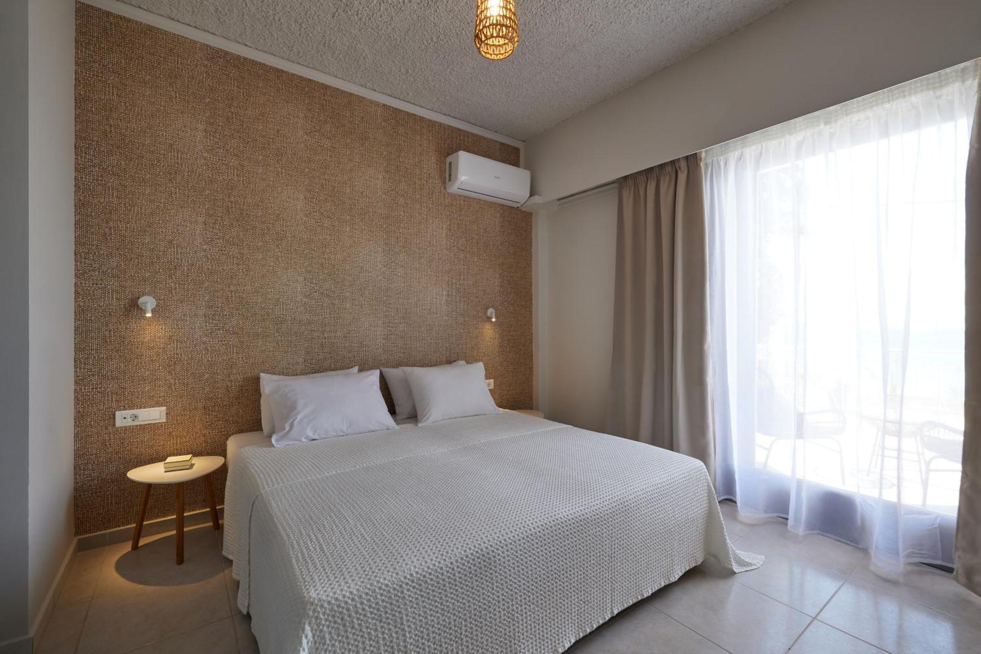 Superior Double or Twin Room Sea View