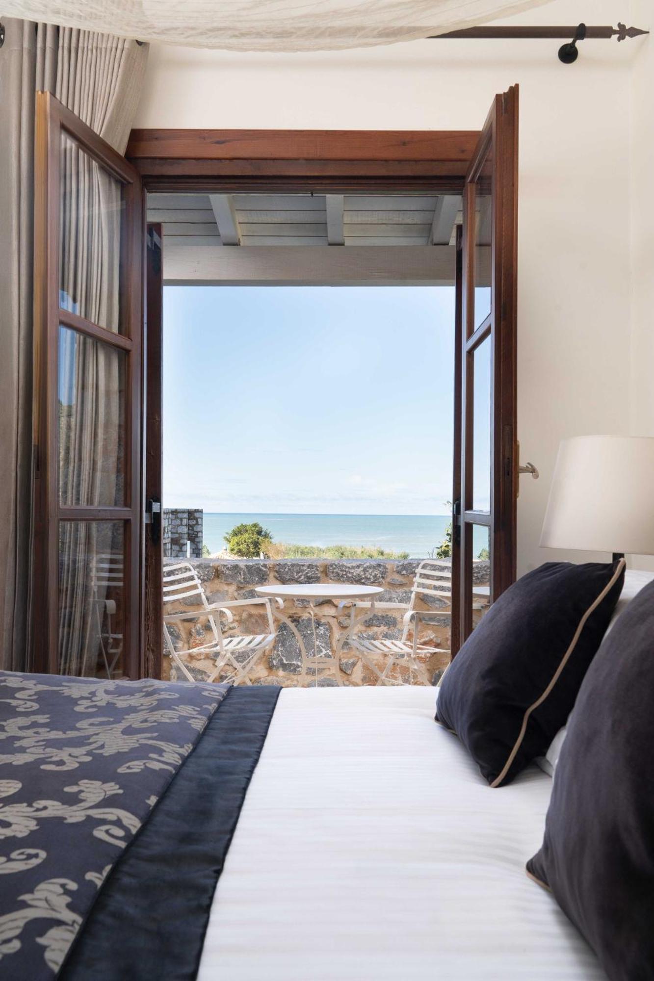 Double or Twin Room Partial Sea View
