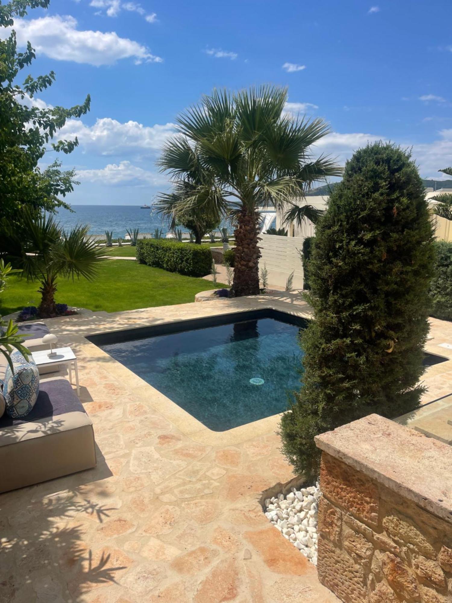 Premium Residence Private Garden Sea View