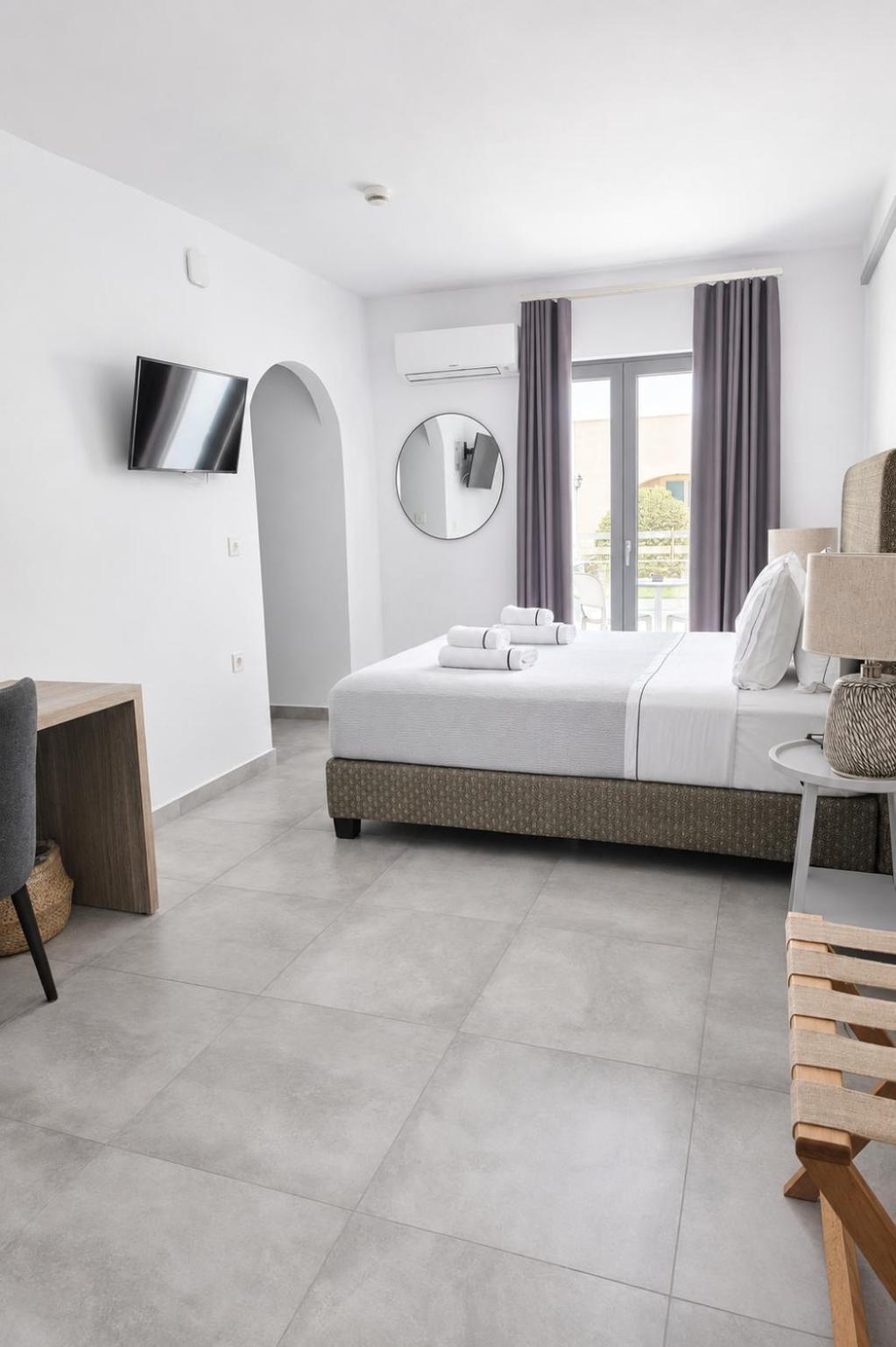 Deluxe Double | Ground Floor