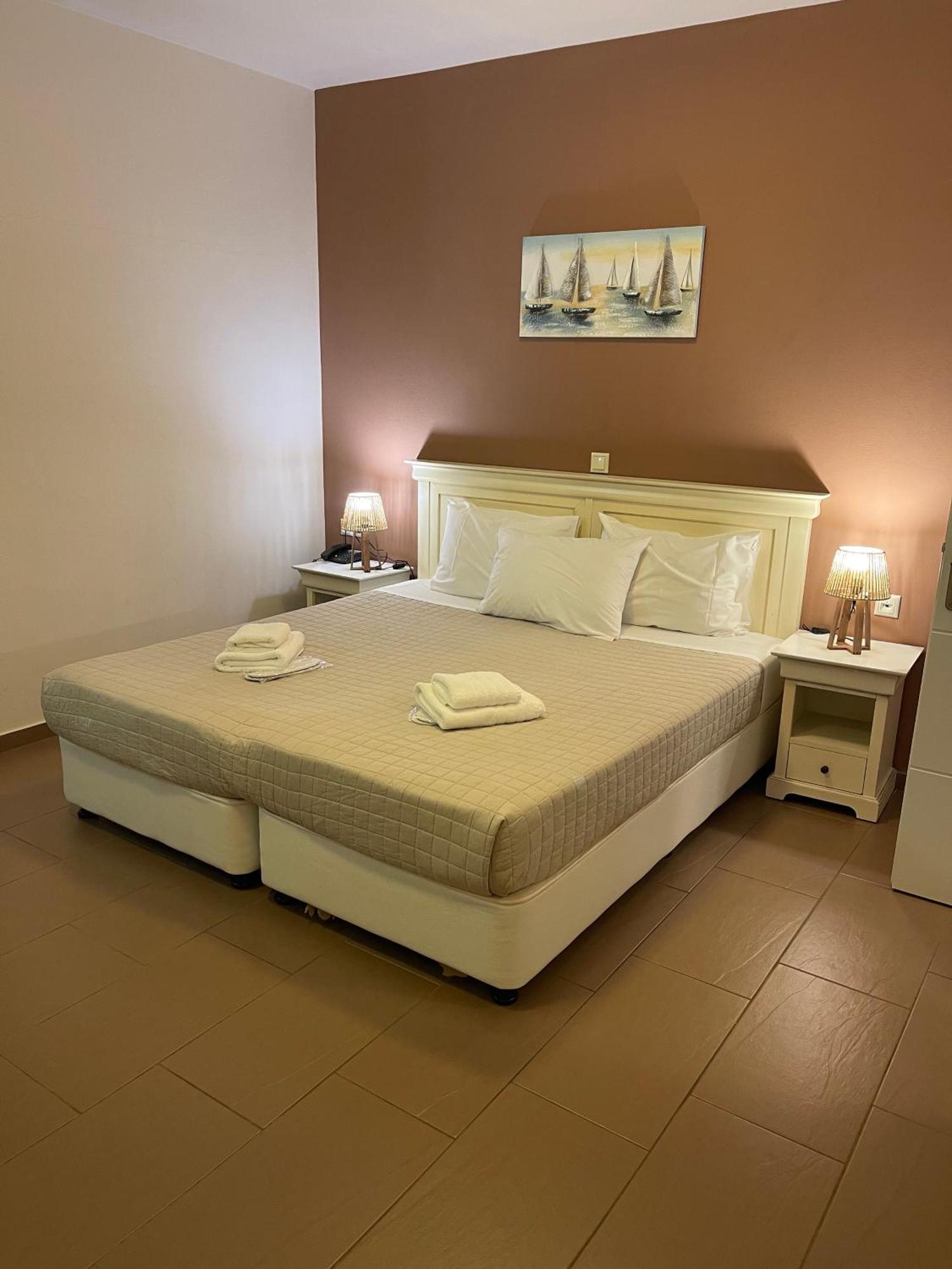 One-Bedroom Apartment Sea View