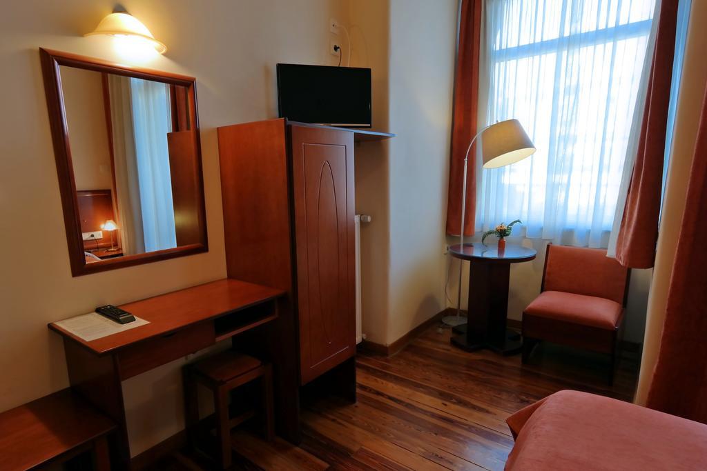 Double or Twin Room City View