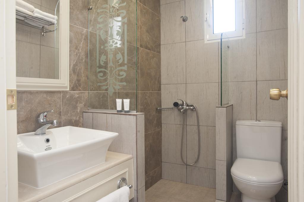 Double or Twin Room Garden View