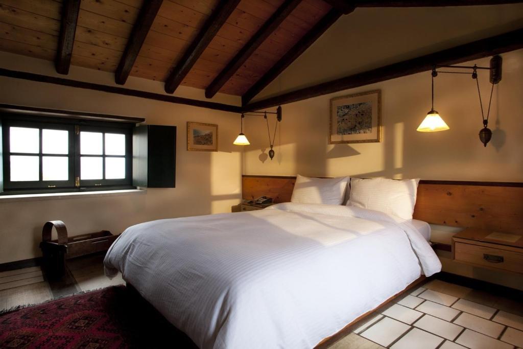 Standard Double Room,63048589:JPEG