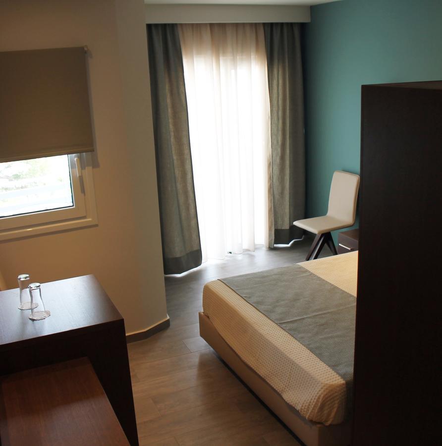 Double or Twin Room Sea View