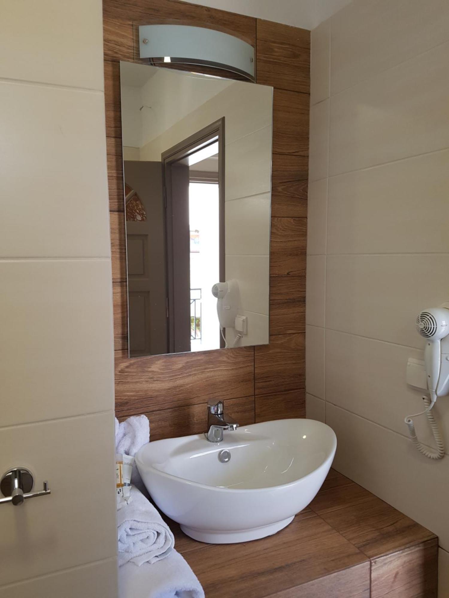 Superior Double or Twin Room Sea View