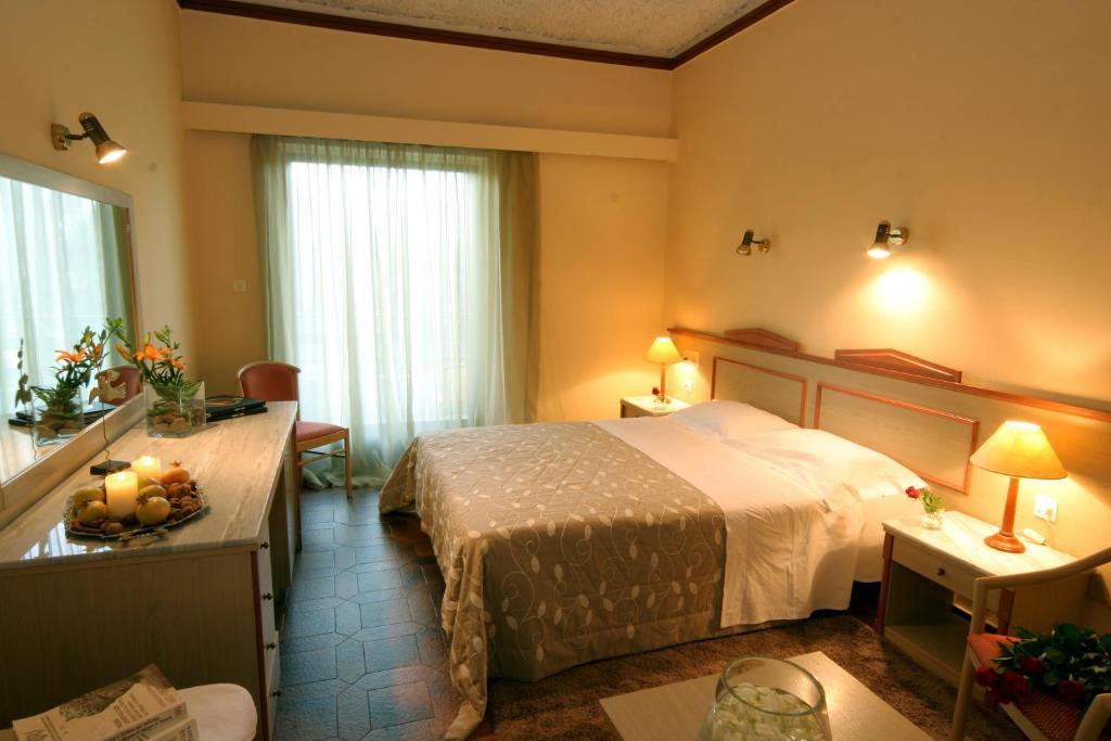 Single Room,416824701:JPEG