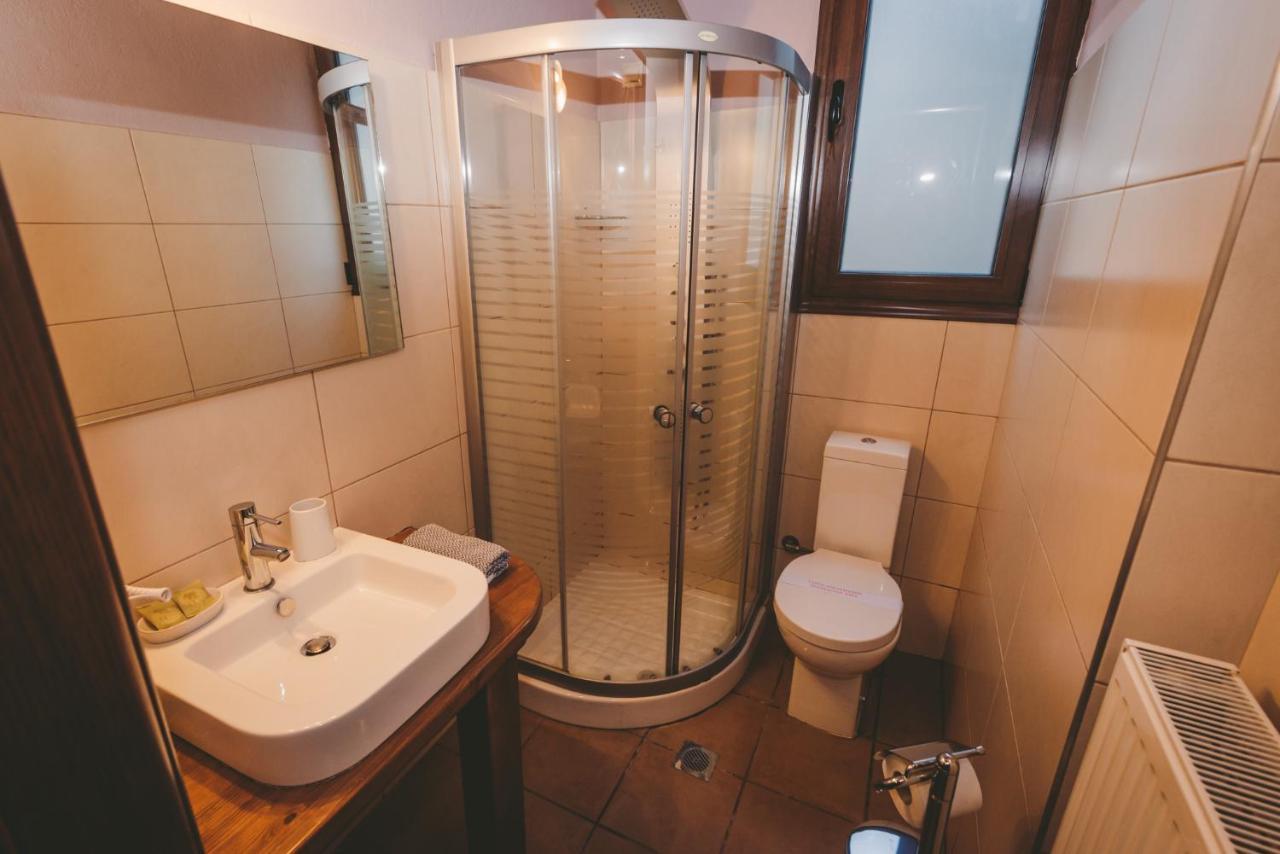 Double or Twin Room Mountain View