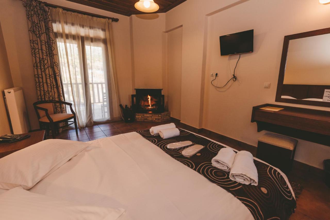 Double or Twin Room Mountain View