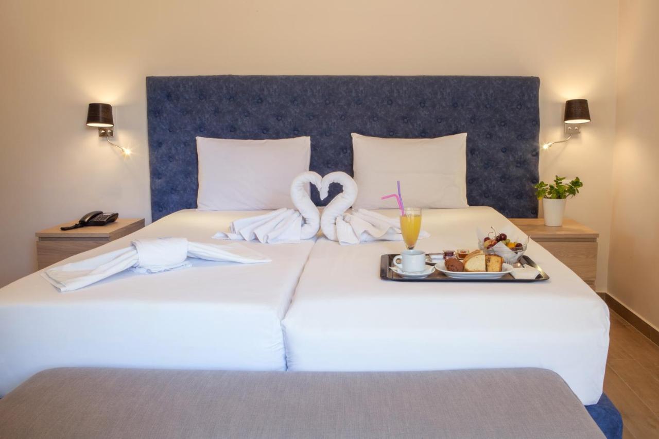 Standard Double or Twin Room Balcony