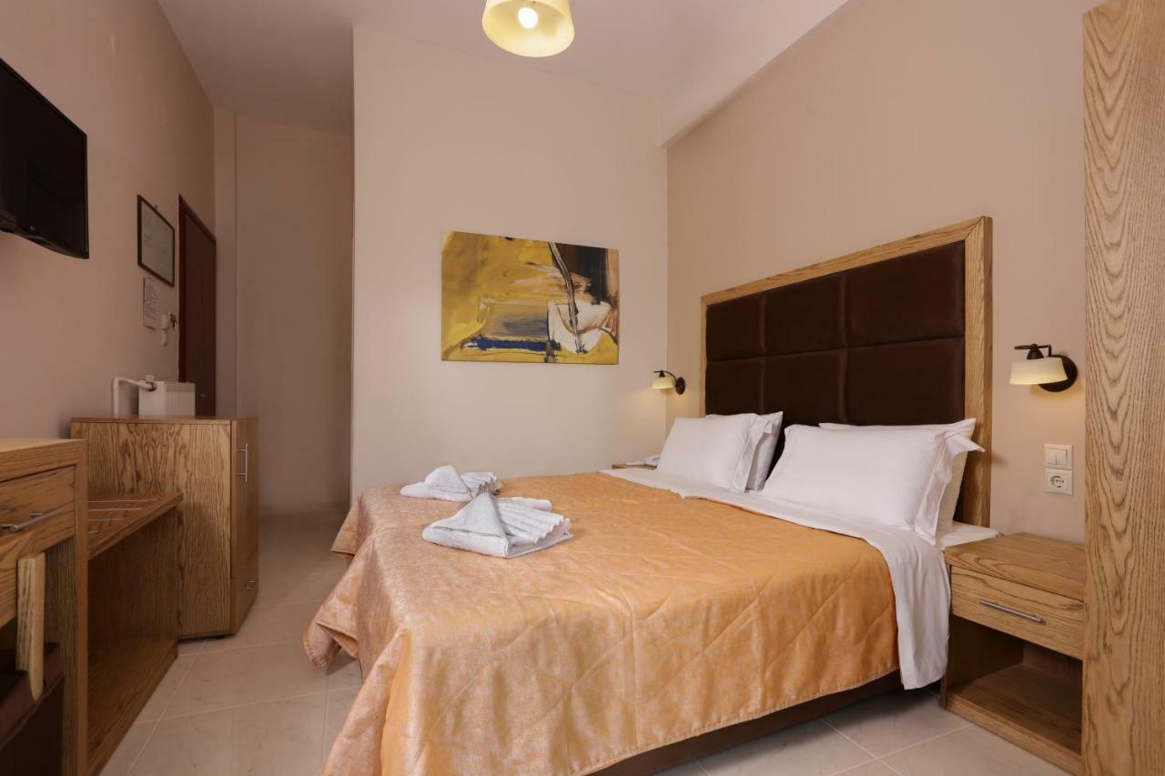 Double or Twin Room Sea View