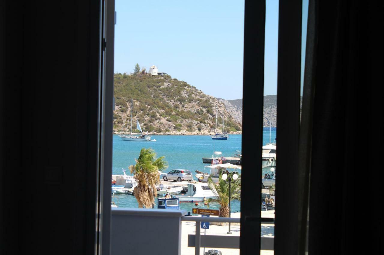 Double or Twin Room Sea View