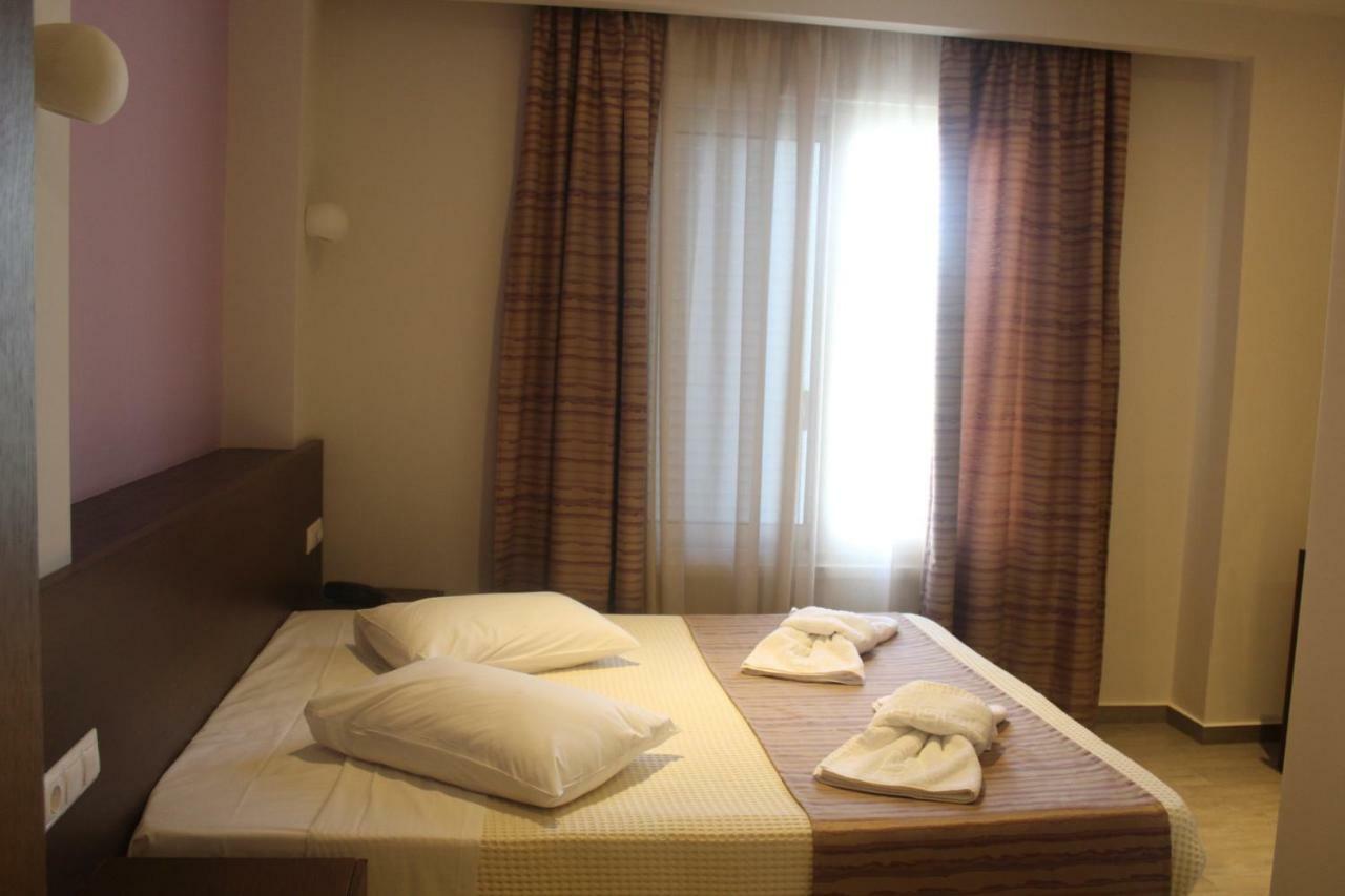 Double Room Shower