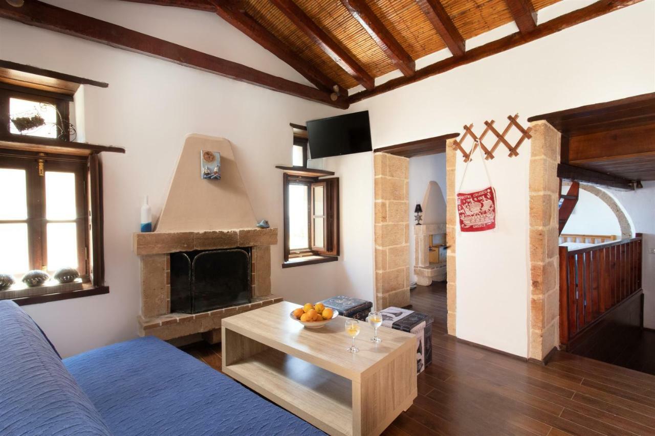 One-Bedroom House,889419001:JPEG