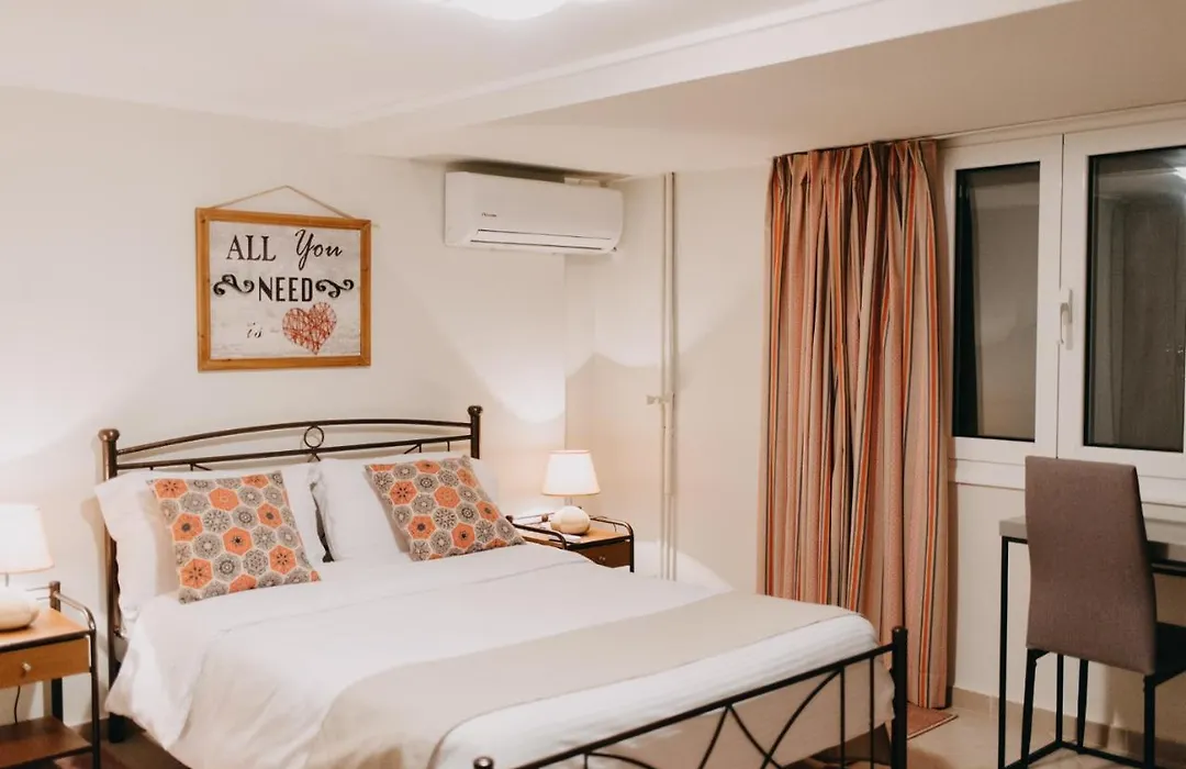 Best House, Central Aprtm., Agiou Nikolaou, Patra-1