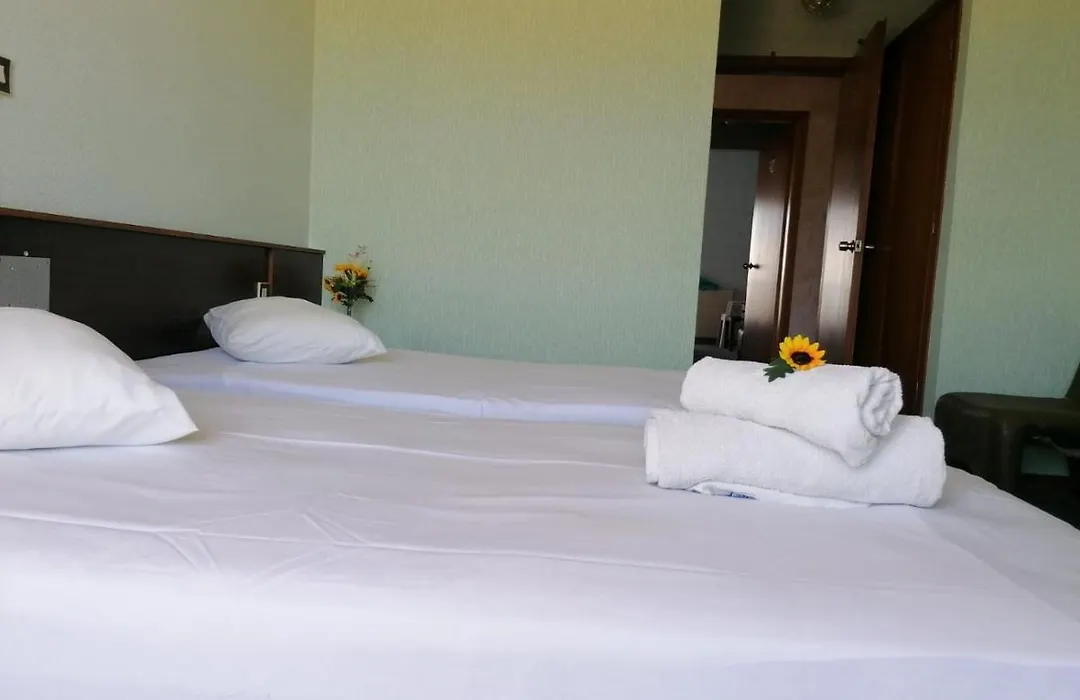 Hotel Alexandros Loutraki-1