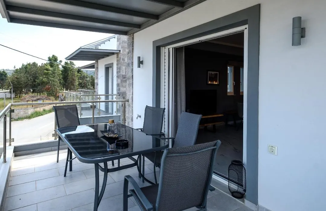 Oreon Suites - Usia-1