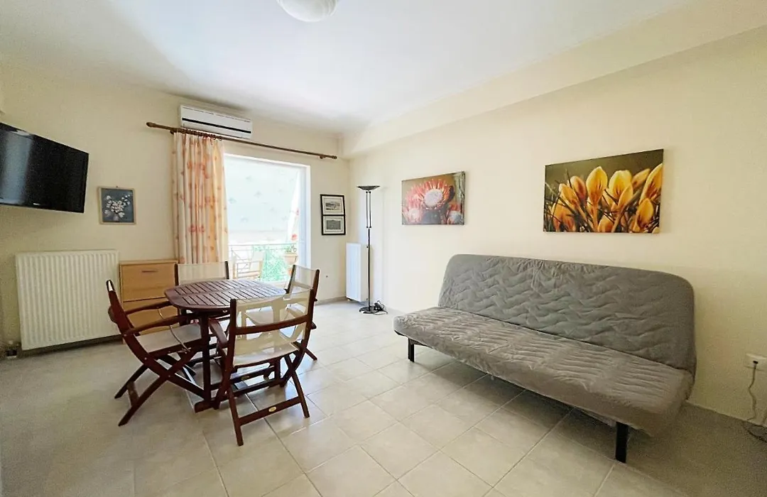 Nafplio Downtown Apartment-1