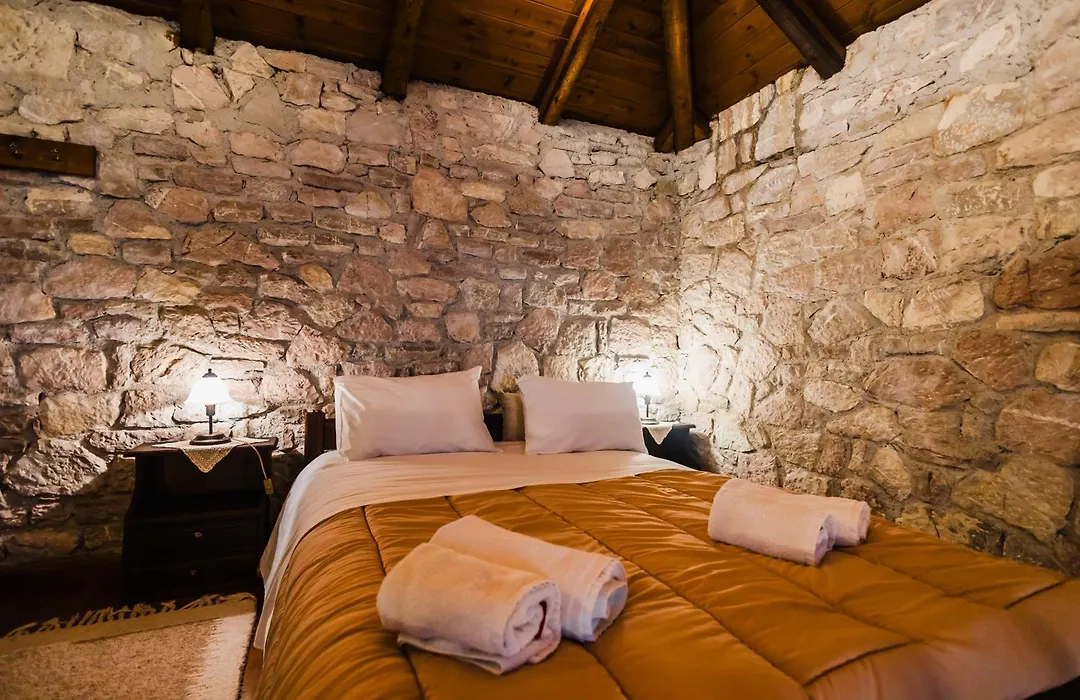 Guesthouse Armakas-1