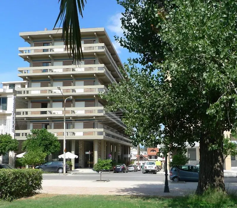 Ξενοδοχείο Διόσκουροι-1