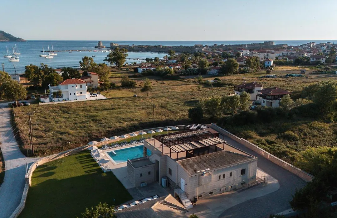 Niriides Luxury Villas-1