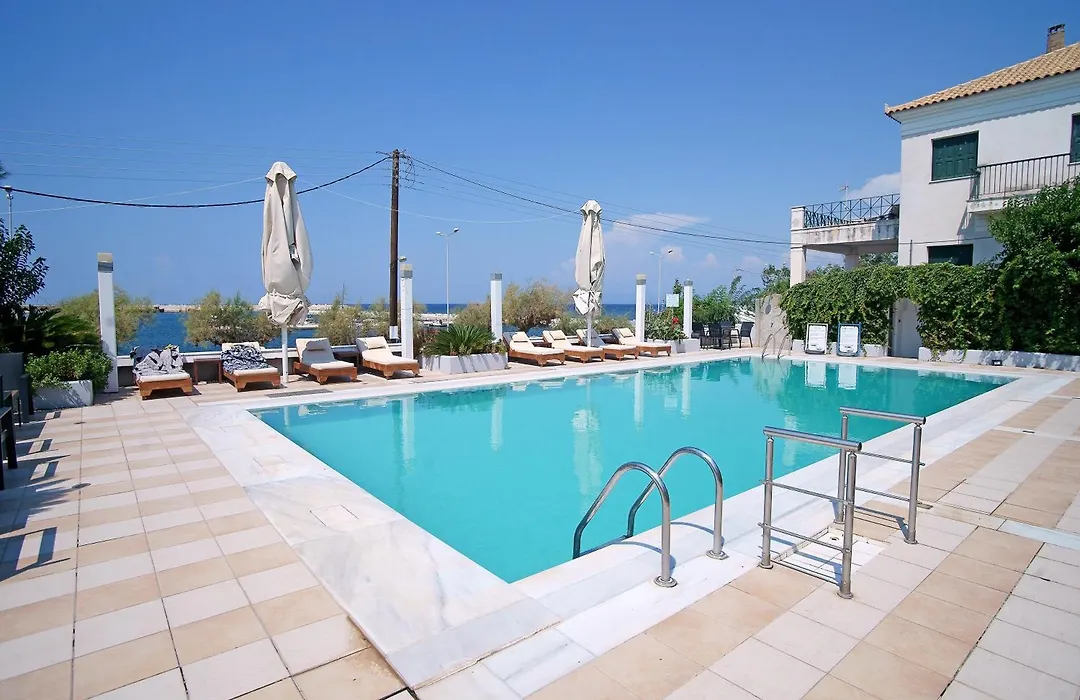 Kyparissia Beach Hotel-1