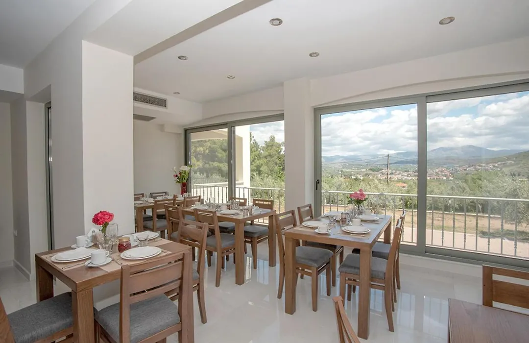 Nafplia Terra-1