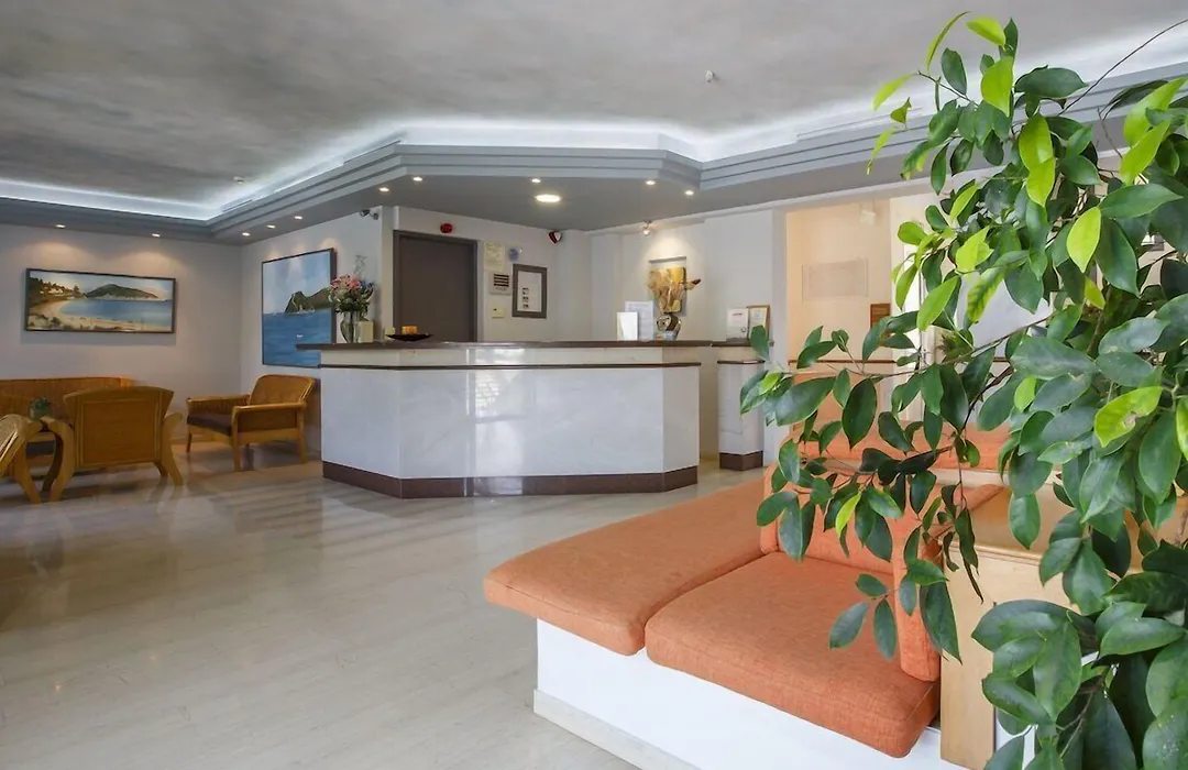 Hotel Tolo-1