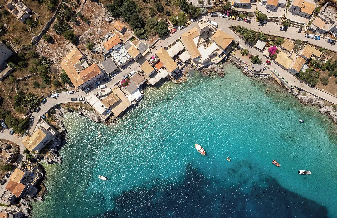 Trapela Limeni Luxury Suites-1