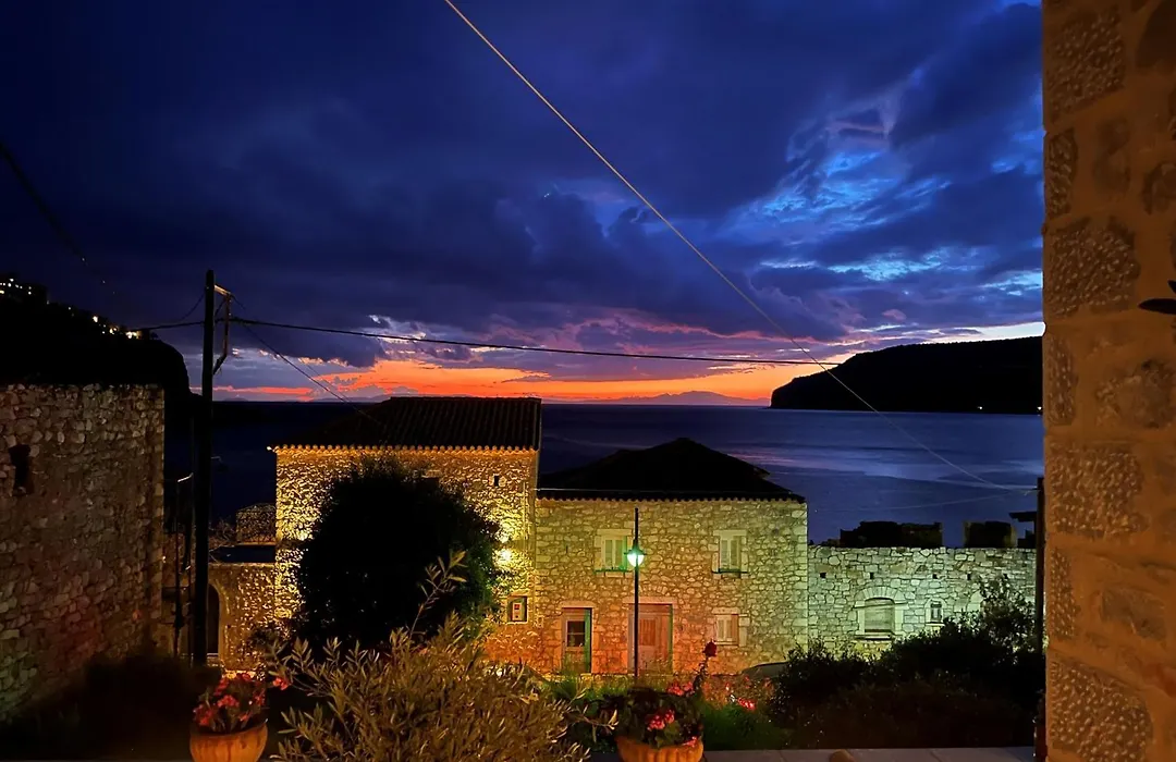 Limeni Inn Boutique Hotel Adults Only 12Plus-1