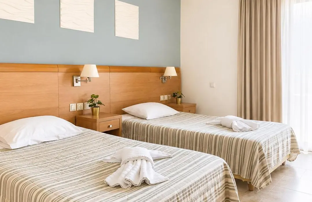 Plaz Hotel-1