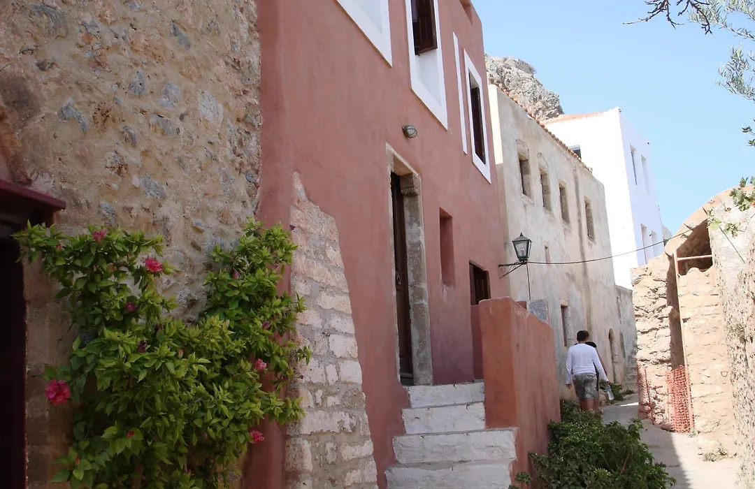Kissamitakis Guesthouse-1