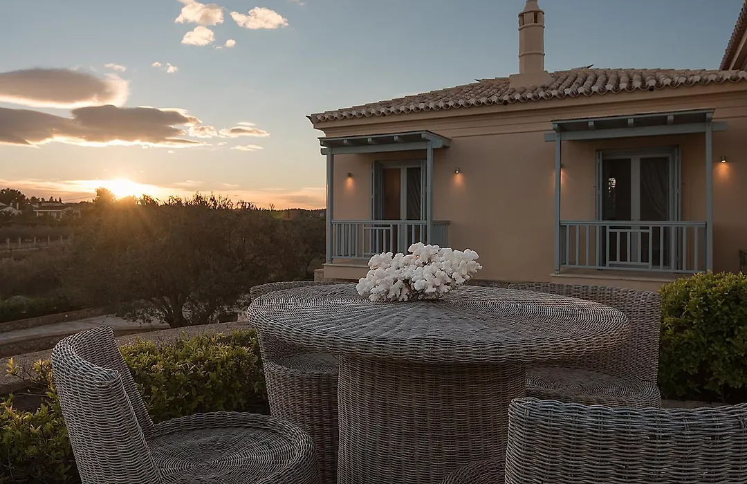 Villa Gold-1