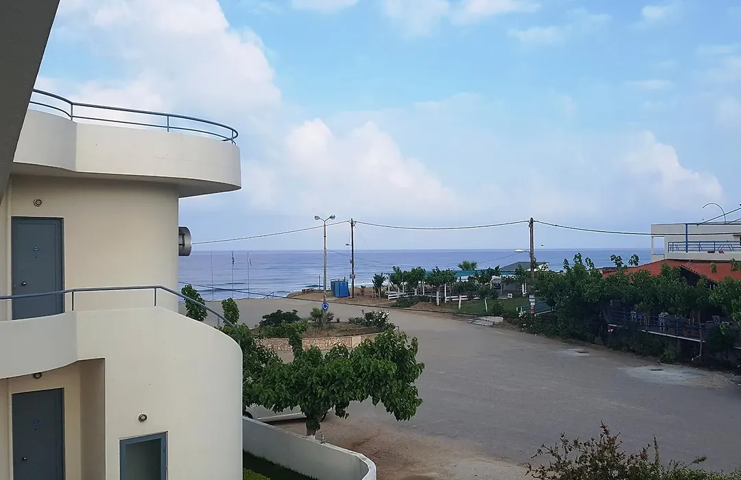 Ξενοδοχείο Οστριά Κακόβατος-1