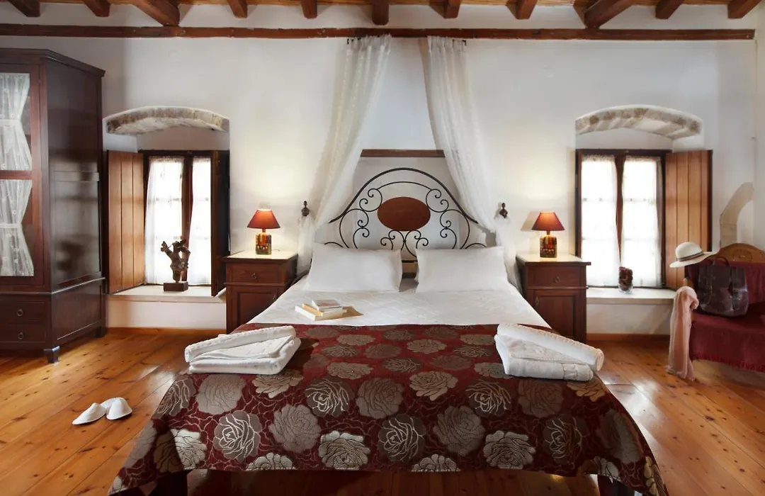 Pietra Suite-1