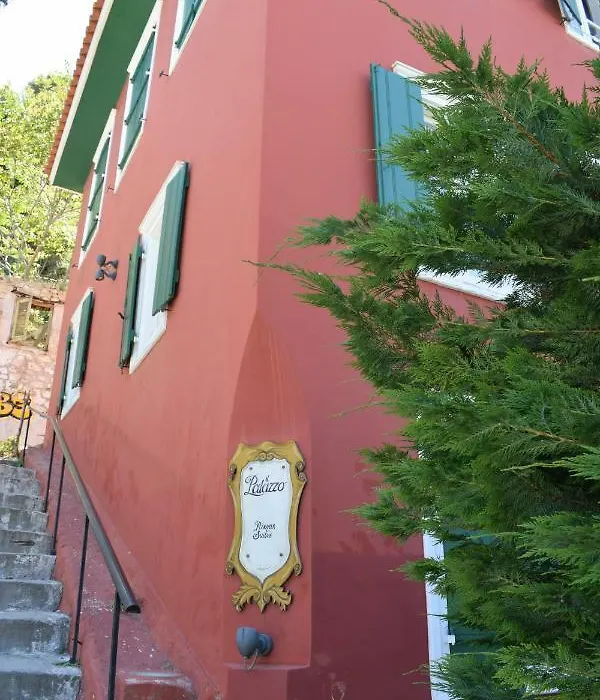 Il Palazzo Rooms & Suites-1