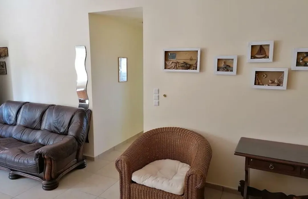 Ktima Nafsika - Ground-Floor Luxury Apartment In Idyllic Estate!-1