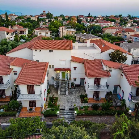 Villa Kosta Hotel & Apartments-3