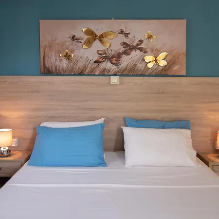 Stavi Apartments-2