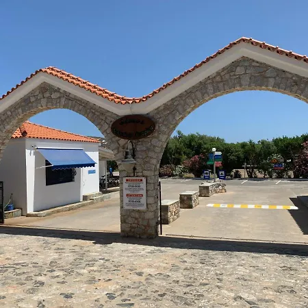Simos Camping Elafonisos Tents & Bungalows-2