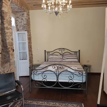 1830 Chateau-2